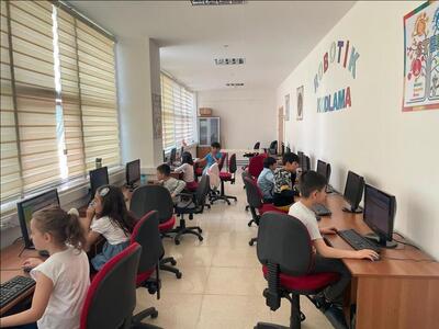 Robotik Kodlama Kursu 1. Modülünün İkinci Grup Eğitimleri Devam Ediyor